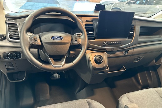 heti ajoon Ford Transit