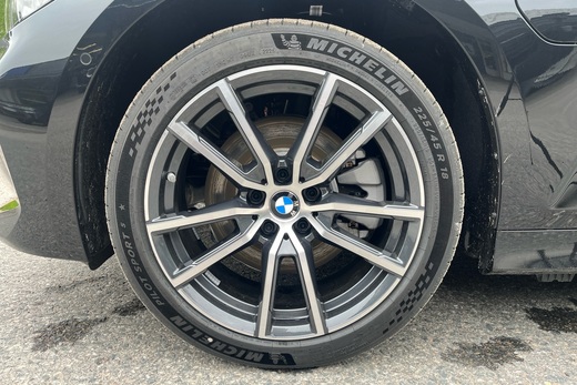 heti ajoon BMW 330