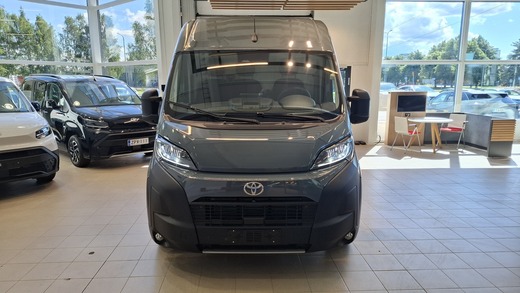 heti ajoon Toyota Proace MAX