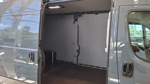 heti ajoon Toyota Proace MAX