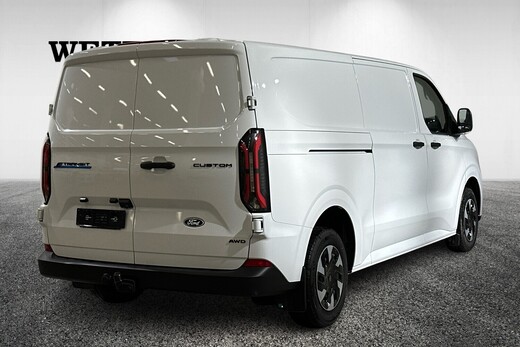 heti ajoon Ford Transit Custom
