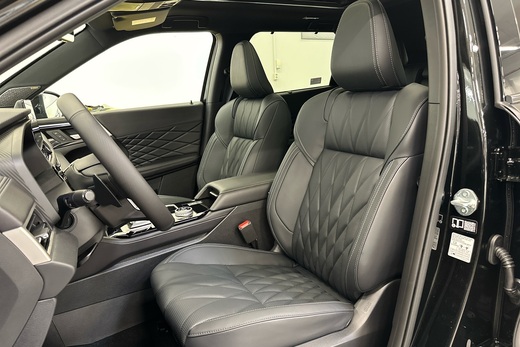 heti ajoon Mitsubishi Outlander
