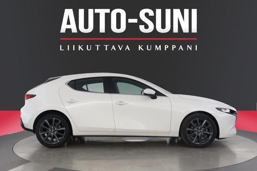 heti ajoon Mazda 3