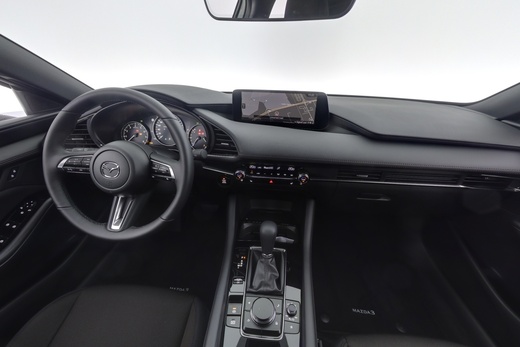 heti ajoon Mazda 3