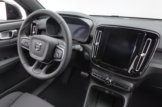 heti ajoon Volvo EX40