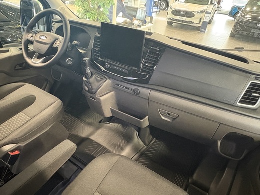 heti ajoon Ford Transit