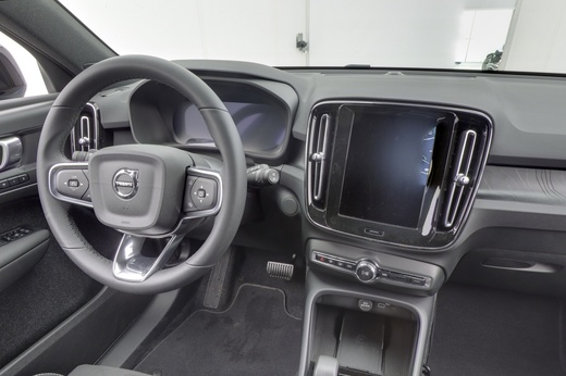 heti ajoon Volvo EX40