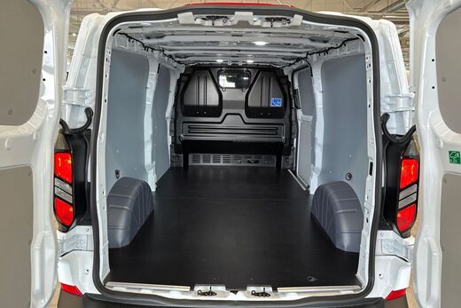 heti ajoon Ford Transit Custom