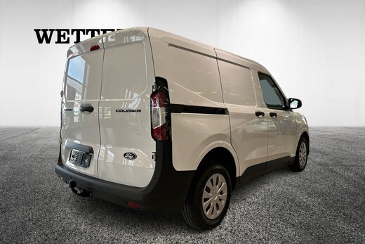 heti ajoon Ford Transit Courier