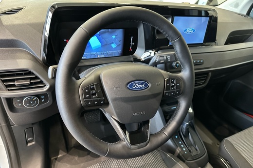 heti ajoon Ford Transit Courier