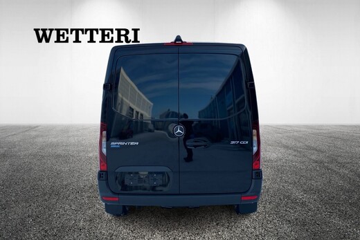 heti ajoon Mercedes-Benz Sprinter