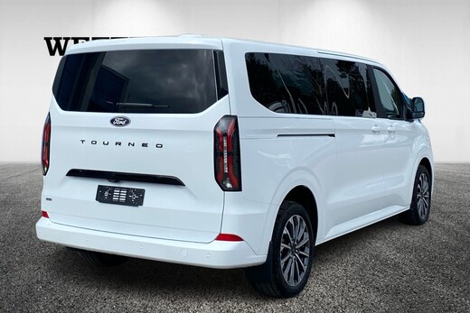 heti ajoon Ford Tourneo Custom