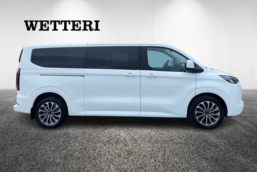 heti ajoon Ford Tourneo Custom