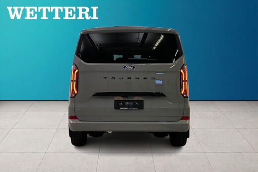 heti ajoon Ford Tourneo Custom