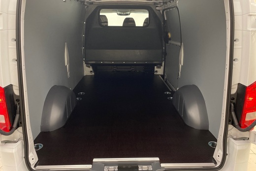 heti ajoon Mercedes-Benz Vito