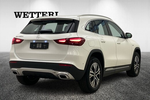 heti ajoon Mercedes-Benz GLA