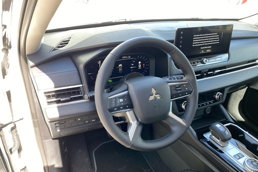 heti ajoon Mitsubishi Outlander