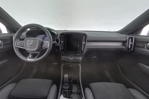 heti ajoon Volvo EX40
