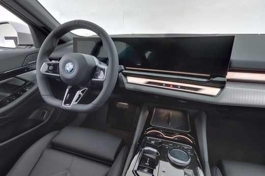 heti ajoon BMW 530
