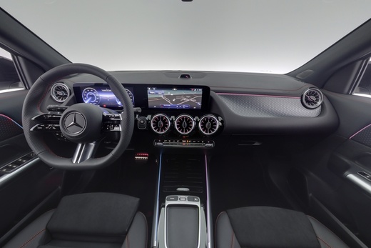 heti ajoon Mercedes-Benz EQA