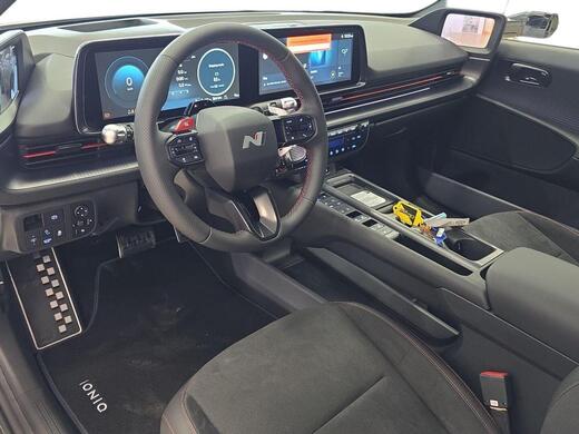 heti ajoon Hyundai IONIQ 6