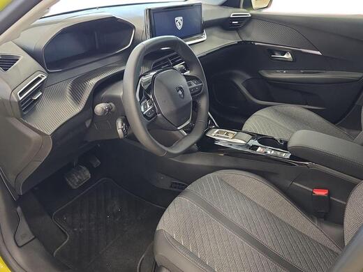 heti ajoon Peugeot 208