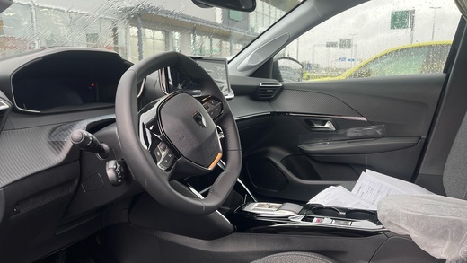 heti ajoon Peugeot 208