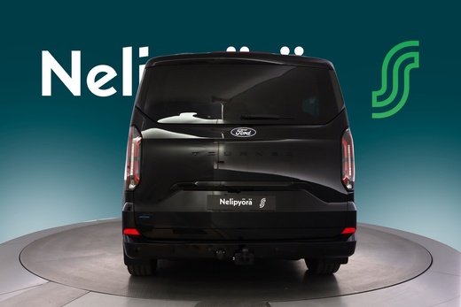 heti ajoon Ford Tourneo Custom