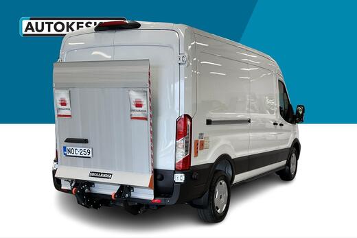 heti ajoon Ford Transit