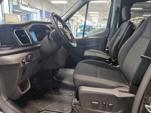 heti ajoon Ford Transit
