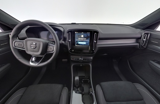 heti ajoon Volvo EX40