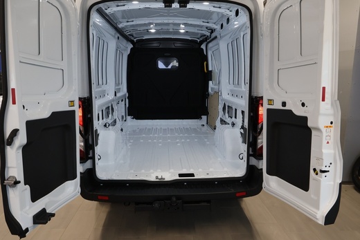 heti ajoon Ford Transit