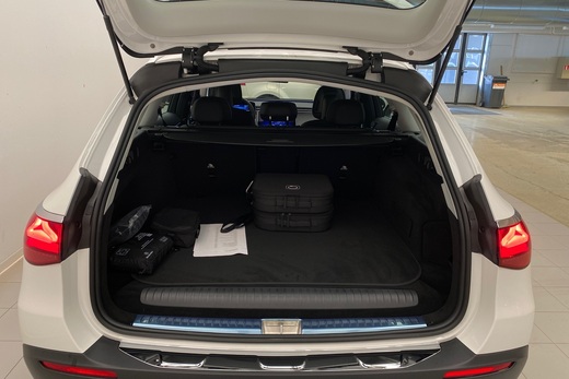 heti ajoon Mercedes-Benz E