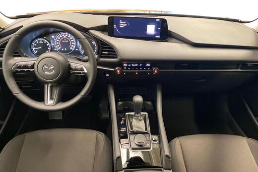 heti ajoon Mazda 3