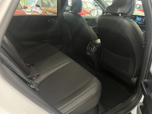 heti ajoon Hyundai IONIQ 6