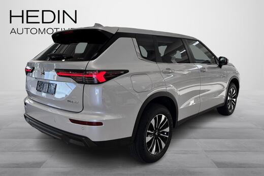 heti ajoon Mitsubishi Outlander