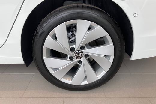 heti ajoon Volkswagen Golf