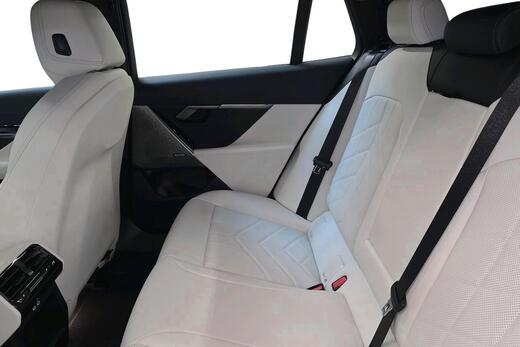 heti ajoon BMW i5