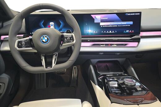 heti ajoon BMW 530