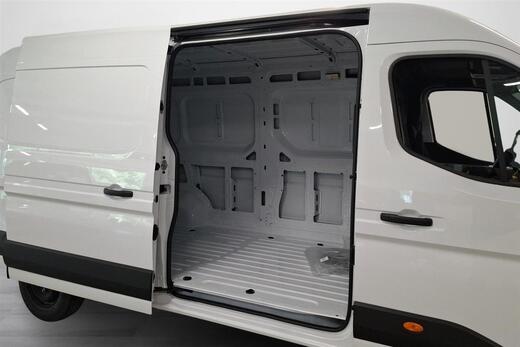 heti ajoon Nissan Interstar