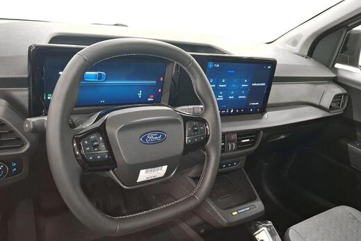 heti ajoon Ford Transit Courier