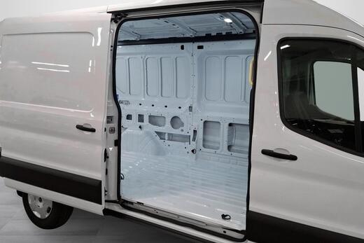 heti ajoon Ford Transit