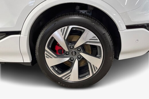 heti ajoon Audi Q6 e-tron