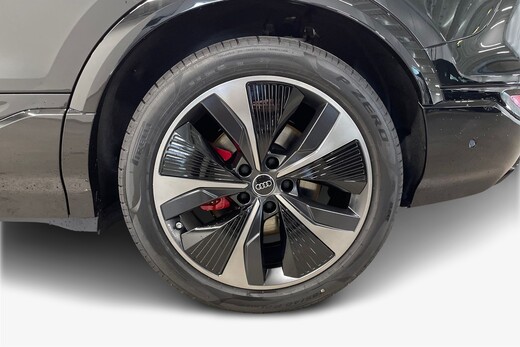 heti ajoon Audi SQ6 e-tron