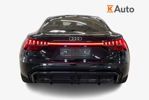 heti ajoon Audi e-tron GT