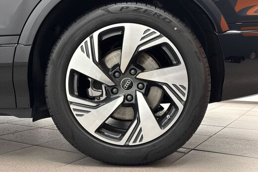 heti ajoon Audi Q6 e-tron
