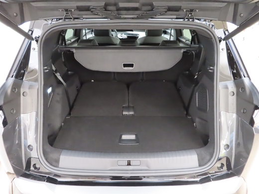heti ajoon Peugeot E-5008