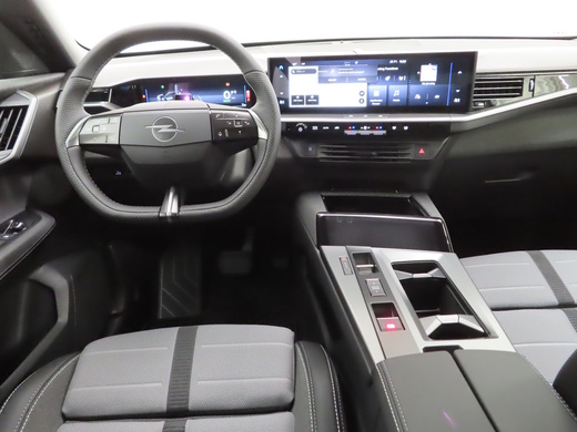 heti ajoon Opel Grandland