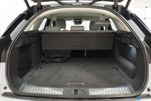 heti ajoon Land Rover Range Rover Velar