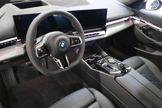 heti ajoon BMW 530